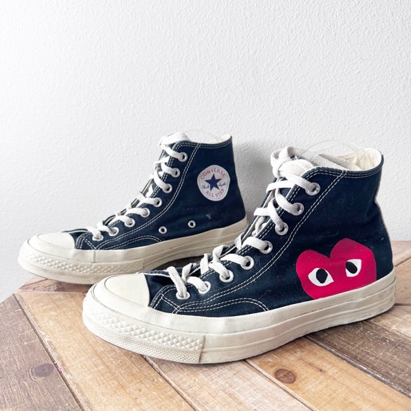 Converse x Comme des Garçons PLAY Chuck 70 - Picture 2 of 15